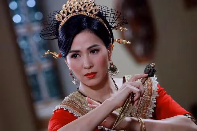 香港知名女星左眼出問題!無法聚焦變斜眼,未婚獨居自覺可憐