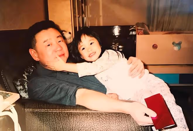 劉鑾雄女兒低調慶祝生日!20歲越來越像爸,多才多藝曾奪國際獎項