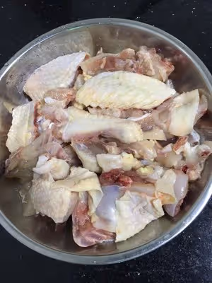 竹蓀蟲草花雞湯
