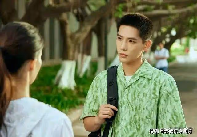 《熾道》吳澤人物分析,《熾道》吳澤喜歡羅娜嗎