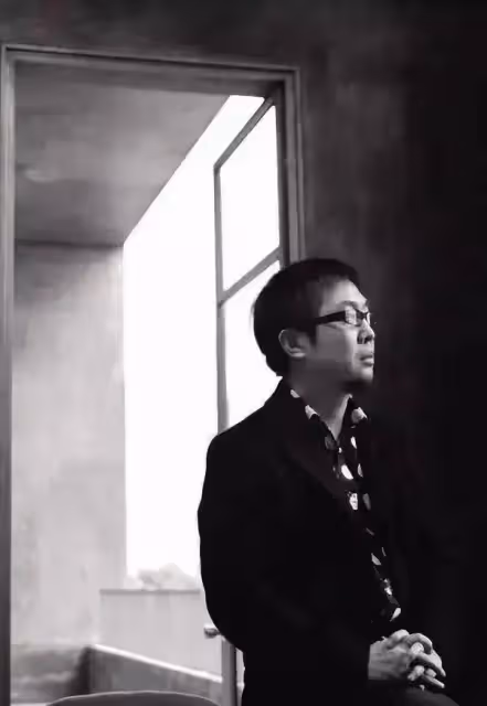 明星兒子難敵建築師老爸!豪宅外更多驚世神作,這什麼神仙家庭?