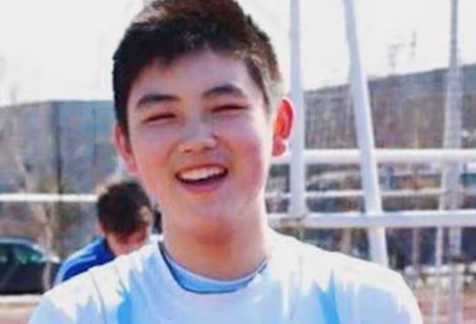 她登舞台七次,卻拒絕為兒子鋪路,兒子成名後才知道其家世!
