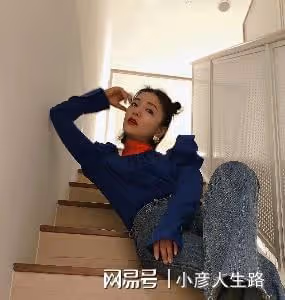 40歲歌手丁當戀情曝光，小15歲男友顏值帥氣，曾擔任金城武的替身