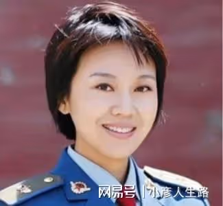 演員閆妮：離婚不舍公婆，公婆怒罵兒子「你丟了一塊寶」