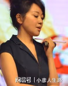 演員閆妮:離婚不舍公婆,公婆怒罵兒子「你丟了一塊寶」