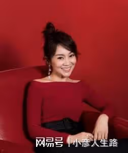 演員閆妮:離婚不舍公婆,公婆怒罵兒子「你丟了一塊寶」