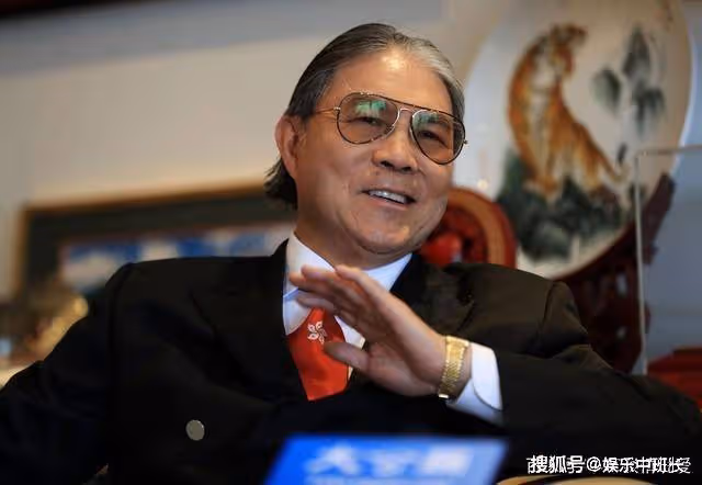 霍震霆說兒媳郭晶晶:溫柔是給外人看的,在家不給自己面子