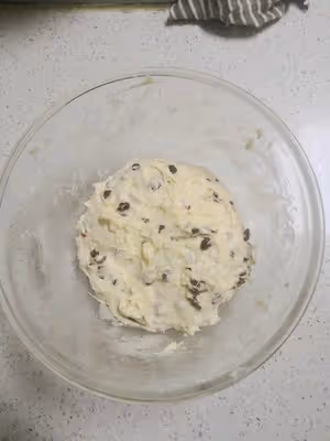 普通麵粉做無糖少油不用手揉的提子麵包