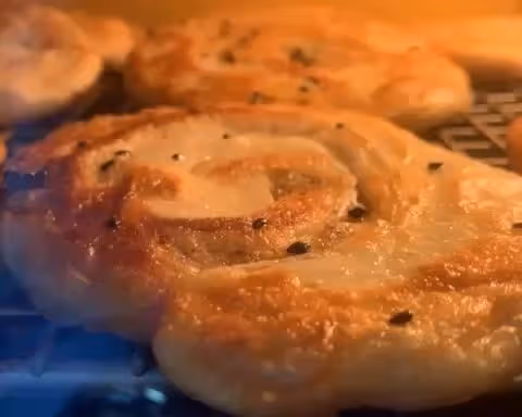 成都小吃鮮肉鍋盔