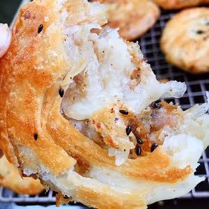 成都小吃鮮肉鍋盔