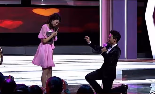 37歲美女主持罕見曬視頻,慶祝結婚九周年,曾被稱為萌版小董卿