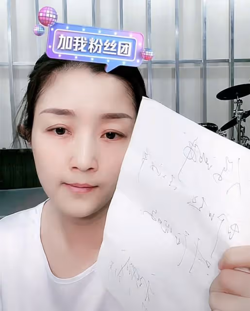 祁隆家暴風波後罕露面!甜喊任靜顯親近,付笛生現身合作被逼急眼