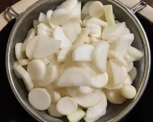 泡一瓶酸辣蘿蔔吧