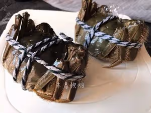 大閘蟹蒸裡脊肉
