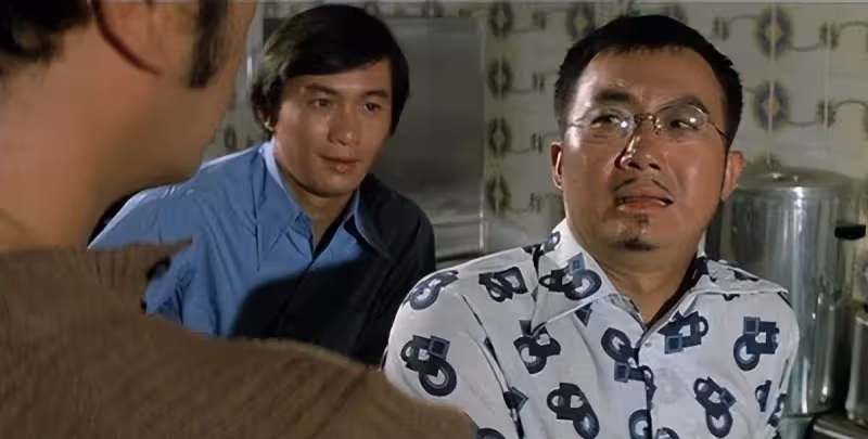 這位公認的香港喜劇之王,用了整整30年,新片票房終於超越周星馳!