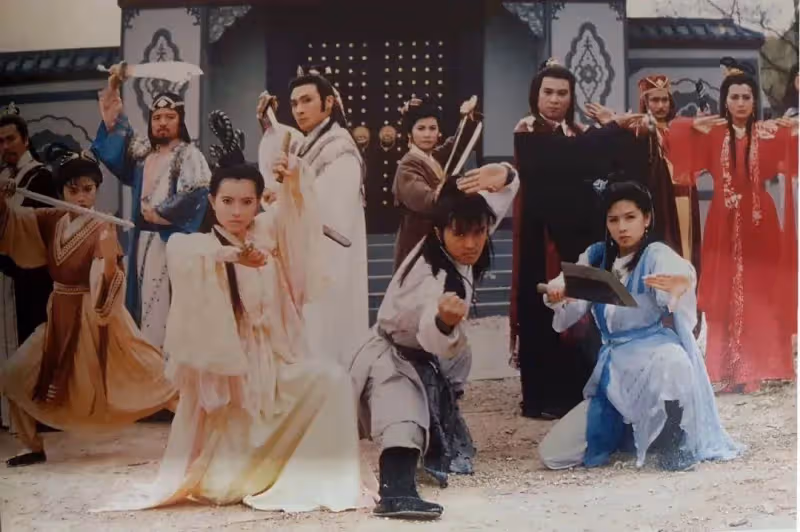 這位公認的香港喜劇之王,用了整整30年,新片票房終於超越周星馳!
