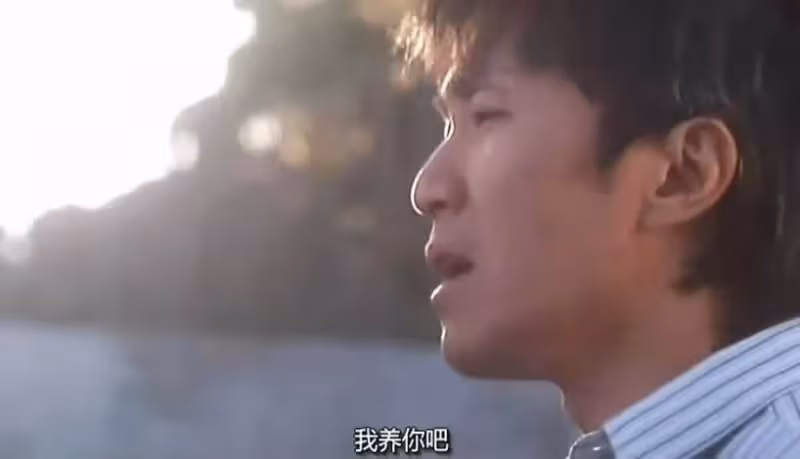 這位公認的香港喜劇之王,用了整整30年,新片票房終於超越周星馳!