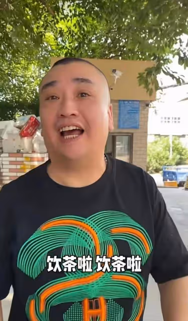 51歲陳堅雄生前最後畫面曝光!要為大眾帶來快樂,妻子留言引淚目