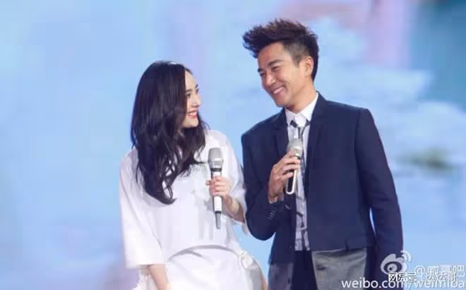 楊冪前夫爆牽手小18歲女星!劉愷威爸回應:不排斥兒子再婚