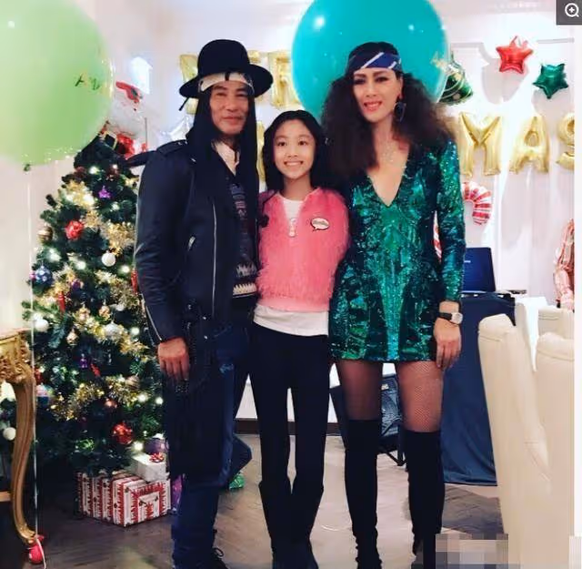 生女兒的明星,馬伊琍女兒腿超細,陳赫女兒超甜,王菲育女觀很正