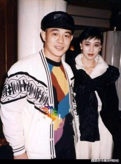 李連杰對利智一見鍾情,轉而對孕妻說:我遇到真愛了