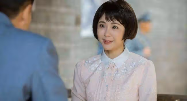 靠張國立成名的小三