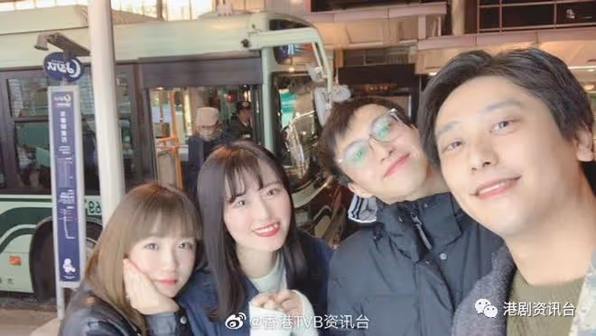 TVB小生與日籍太太婚紗相曝光!老婆著低胸碎花白紗海邊留影