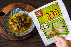 老壇酸菜魚烏冬面