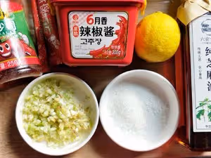怪味檸香煎雞翅 Bruno鍋