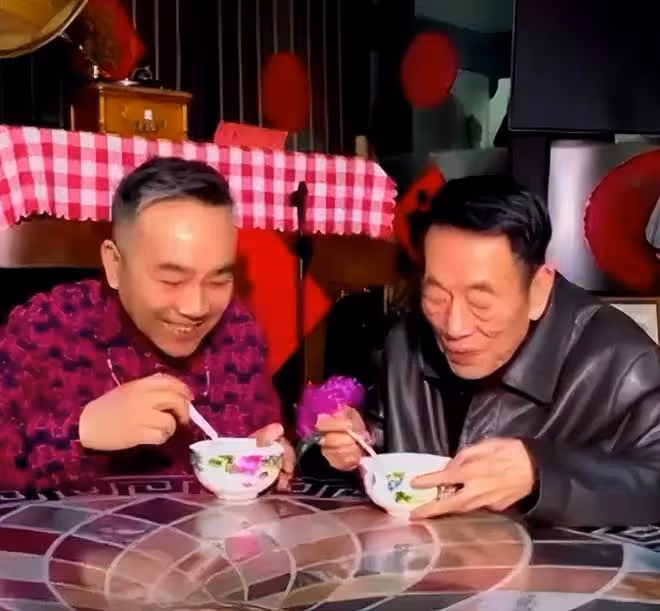 2天爆出7個瓜,有人出軌,有人墜亡,有人曝女友和10個男人有染