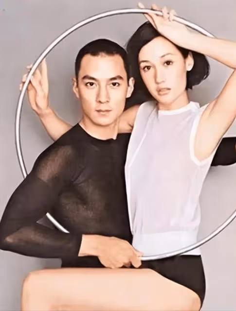 新歡撞臉舊愛?陳曉兩任都是「包子臉」,吳彥祖兩任像孿生姐妹