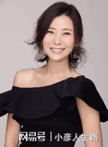 柯藍:年少成名23歲年薪百萬,感情生活從不間斷,今50歲依然單身
