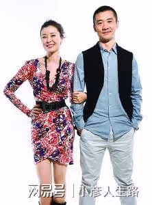 柯藍:年少成名23歲年薪百萬,感情生活從不間斷,今50歲依然單身