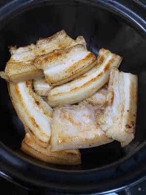 可以吃兩碗飯的把子肉