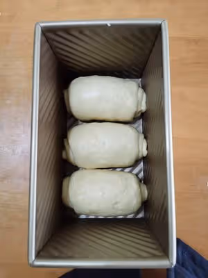 免揉中筋麵粉版吐司