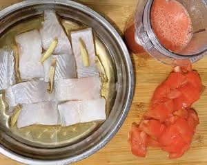 經典減肥餐譜—無油版番茄巴沙魚【不用番茄醬、澱粉卻能做到濃郁醬稠的湯底】