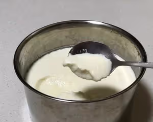 自製奶油奶酪或者酸奶奶酪【類似希臘酸奶】