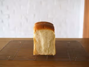 牛乳吐司｜降溫之後做麵包我該注意些什麼