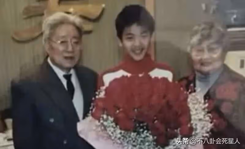 張若昀父親又成被告!三婚妻子比兒子還小5歲