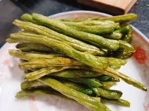 家常菜——土豆燒豆角