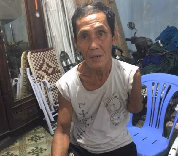 男子15歲中大獎，不想把錢分家人，與家人斷絕關系，後揮霍一空，65歲求助家人遭拒，網友：咎由自取