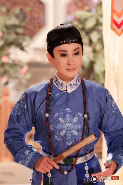 「女扮男裝」奪金鐘視帝！網傻眼：第三性得男女主都不意外了