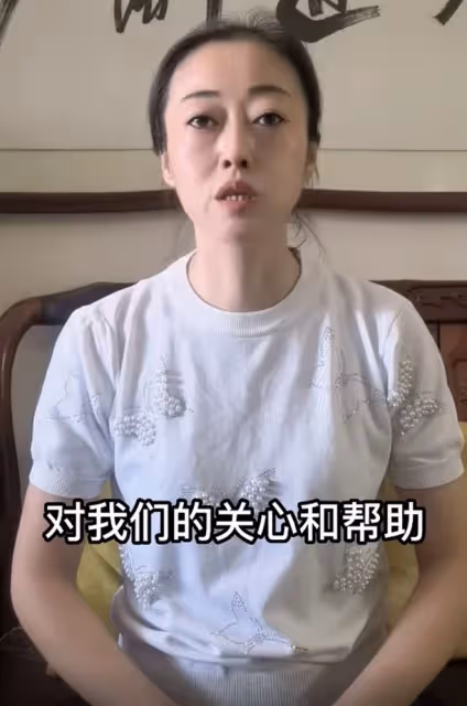 陳堅雄猝死後妻子首露面，承諾扛起整個家！15歲兒子留言讓人淚目