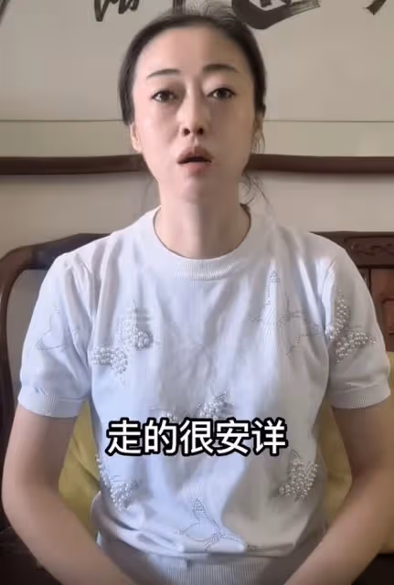 陳堅雄猝死後妻子首露面，承諾扛起整個家！15歲兒子留言讓人淚目