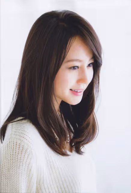 演藝圈都等她復出！34歲女星「為愛嫁大12歲老公」移居鄉下　晉升2寶媽「狗仔捕捉素顏近況」照片瘋傳