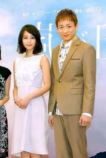 演藝圈都等她復出！34歲女星「為愛嫁大12歲老公」移居鄉下　晉升2寶媽「狗仔捕捉素顏近況」照片瘋傳