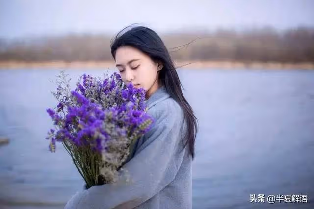 每月給岳母2千，母親帶娃5年卻倒貼5萬，妻子：婆婆帶娃是應該的