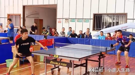 蔡猛與徐笑梅：體育名嘴娶了央視著名主持人，退休生活怎樣