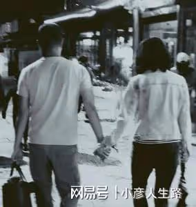 演員劉琳：相親嫁攝影師，丈夫在家帶孩子，如今她還好嗎？
