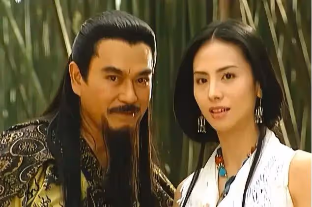 大佬標配田麗有多美，現實感情就有多坎坷，出軌家暴婚姻一片狼藉